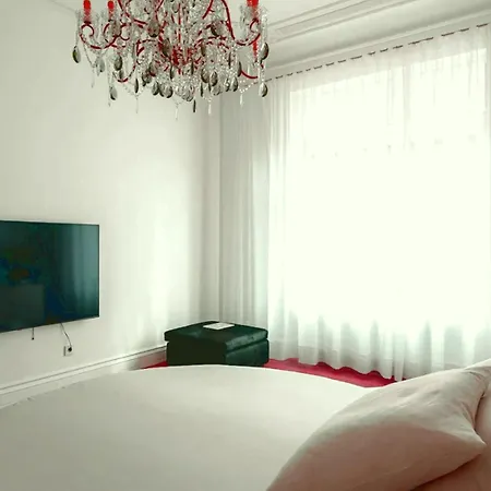 아파트 Apartment 4 Bedrooms Palazzo Ducale